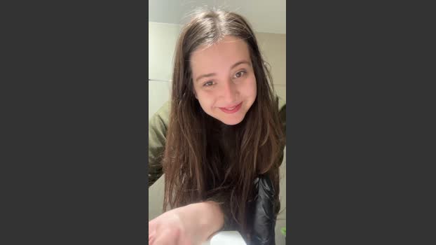 Pradaxxx2 fuckass Webcam SHOW @ Cam4 06-08-2025
