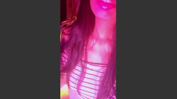 Aloneathome22 yummy Webcam SHOW @ Cam4 07-08-2025