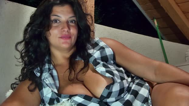 curvyanNa69 ass Webcam SHOW @ Cam4 10-08-2025