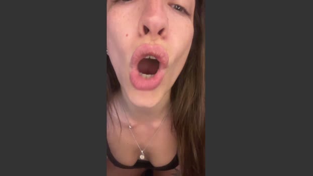 Yara_Queenn prettyface Webcam SHOW @ Cam4 13-08-2025