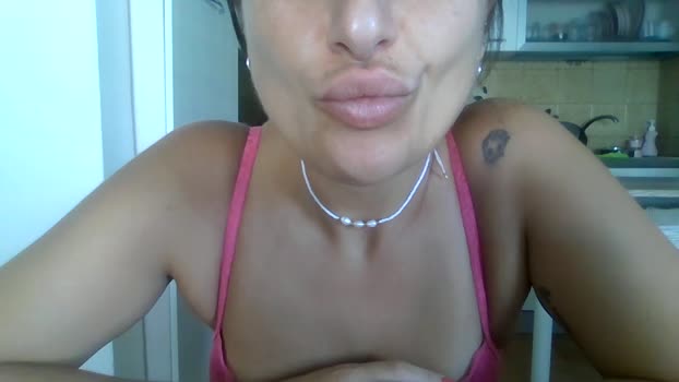 chanelclarissa4 bigtoys Webcam SHOW @ Cam4 13-08-2025