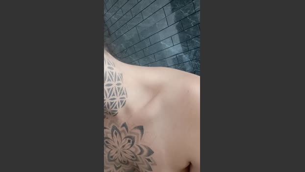 porcellina181 deepthroa Webcam SHOW @ Cam4 19-08-2025