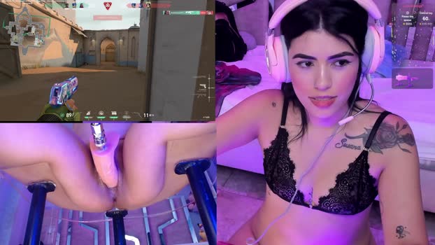 LindaCarrie bigtoys Webcam SHOW @ Cam4 21-08-2025