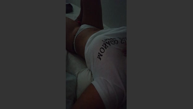isabella323 analtoy Webcam SHOW @ Cam4 22-08-2025