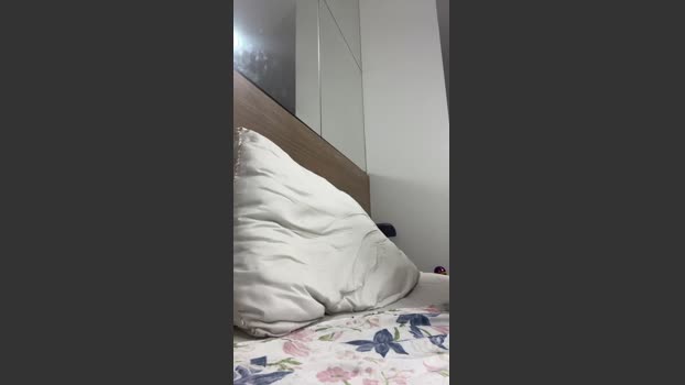 Bruninha04 suckcock Webcam SHOW @ Cam4 03-09-2025