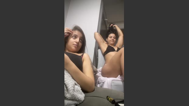 elaasemacao69 lickpussy Webcam SHOW @ Cam4 06-09-2025