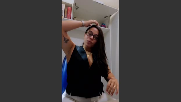 LollaBunny26 sexyfeet Webcam SHOW @ Cam4 08-09-2025