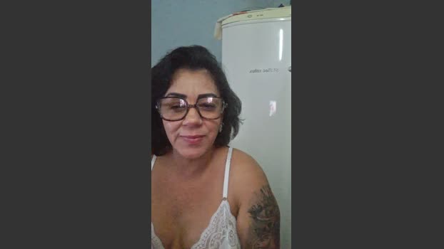 lucimaralu82 spanking Webcam SHOW @ Cam4 14-09-2025
