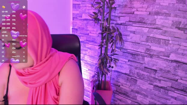 HijabiMilf kissing Webcam SHOW @ Cam4 15-09-2025