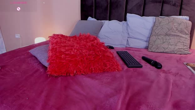 Kloe_s lick Webcam SHOW @ Cam4 14-09-2025
