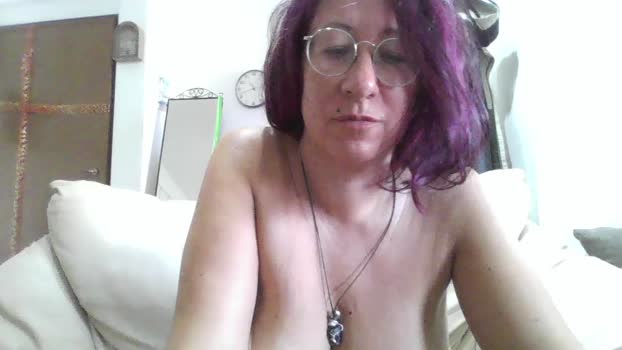 ginnygi skinny Webcam SHOW @ Cam4 17-09-2025
