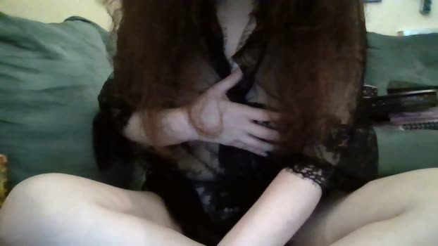 QueenCrimson cute Webcam SHOW @ Cam4 21-09-2025