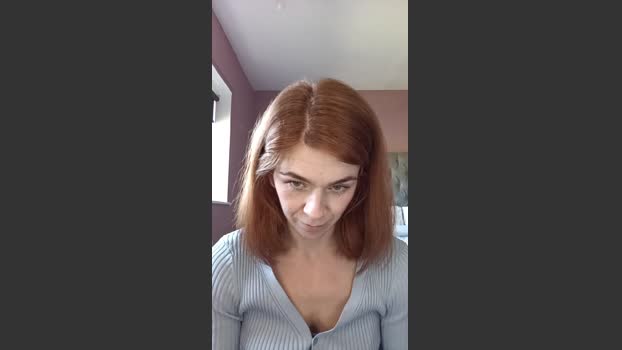 Housewife_Kirst lickpussy Webcam SHOW @ Cam4 22-09-2025
