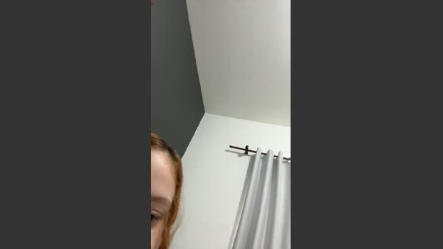 Ruivinhaxx18 kiss Webcam SHOW @ Cam4 21-09-2025
