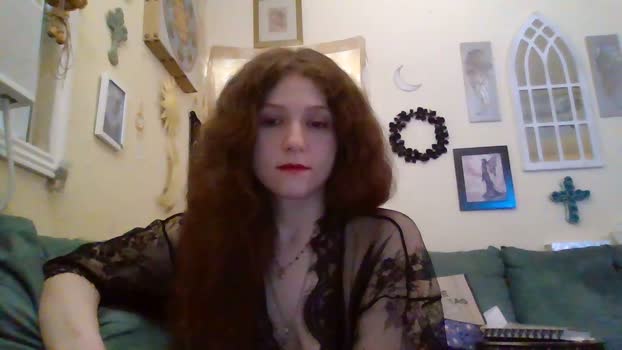 QueenCrimson amateur Webcam SHOW @ Cam4 24-09-2025