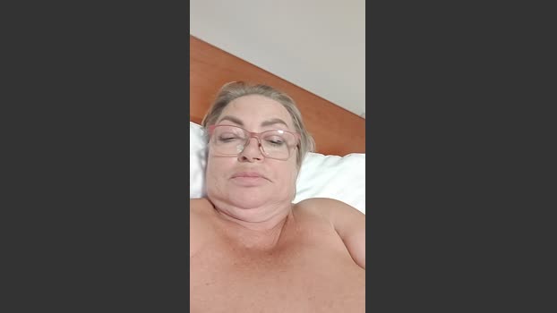 LindaL69 pussy Webcam SHOW @ Cam4 24-09-2025