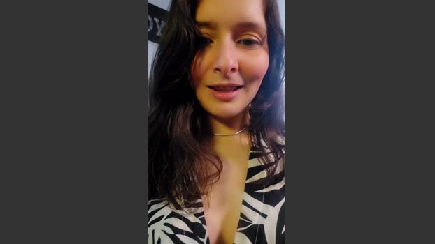 Roxannepiggy natural Webcam SHOW @ Cam4 27-09-2025