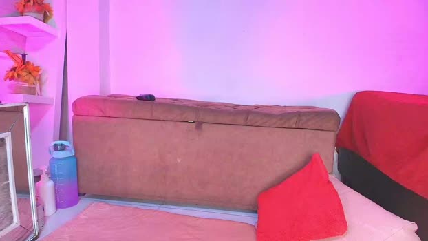 emyli_sw moan Webcam SHOW @ Cam4 27-09-2025