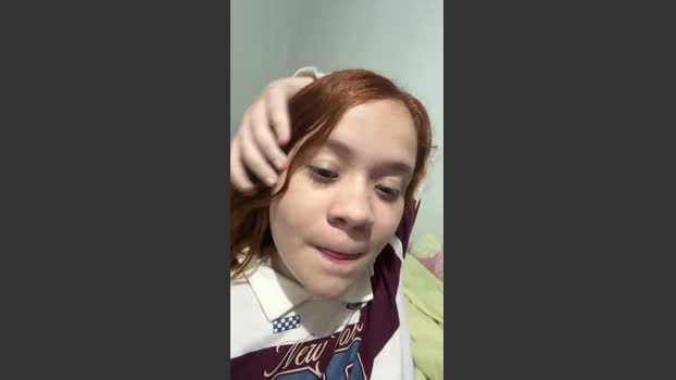 Ruivinhaxx18 Ass Webcam SHOW @ Cam4 30-09-2025