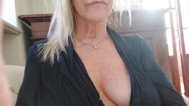 susylux20 lickpussy Webcam SHOW @ Cam4 01-10-2025
