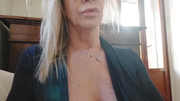 susylux20 lick Webcam SHOW @ Cam4 01-10-2025