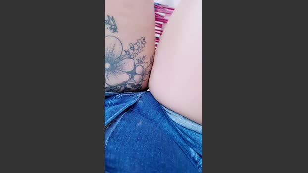girl_pee kiss Webcam SHOW @ Cam4 02-10-2025