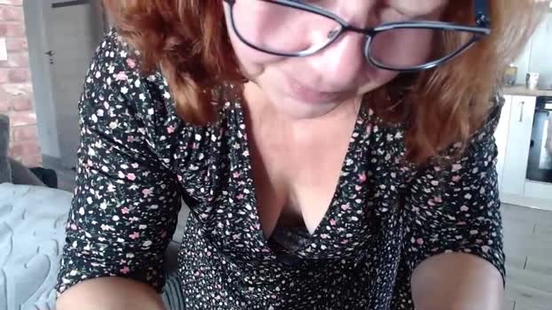 adele69sexy Download Webcam SHOW @ Cam4 03-10-2025