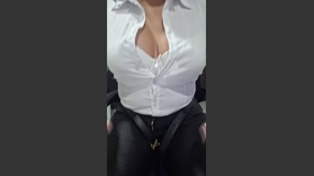 isabella323 Cam Webcam SHOW @ Cam4 05-10-2025