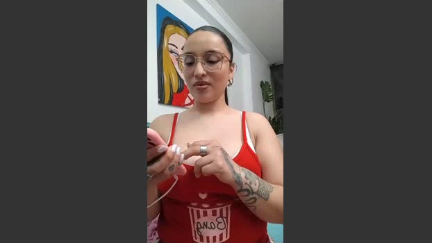 Latinaakita4 tits Webcam SHOW @ Cam4 06-10-2025