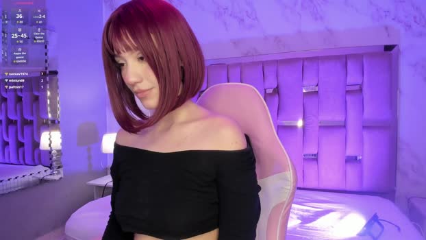 ZharaLux Webcam Webcam SHOW @ Cam4 05-10-2025