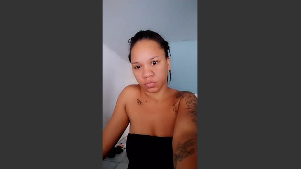 Fernovinha show Webcam SHOW @ Cam4 08-10-2025