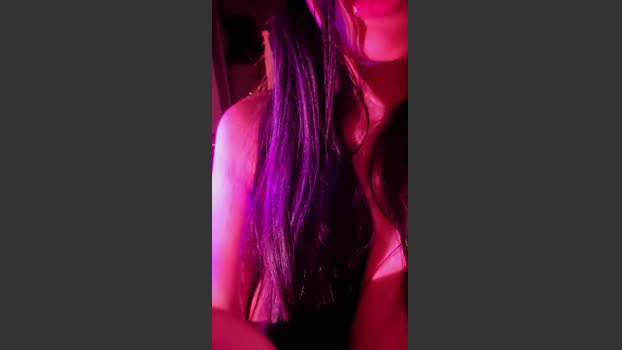 Aloneathome22 fuckpussy Webcam SHOW @ Cam4 09-10-2025