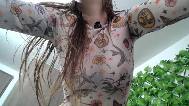 Tabatha_cahs suckshow Webcam SHOW @ Cam4 09-10-2025
