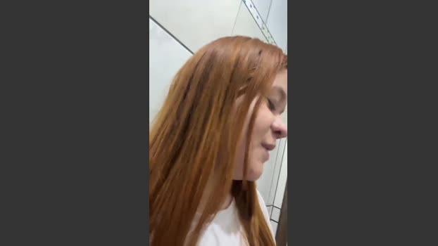 Ruivinhaxx18 bigass Webcam SHOW @ Cam4 10-10-2025