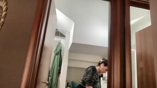 martinabigst spank Webcam SHOW @ Cam4 10-10-2025