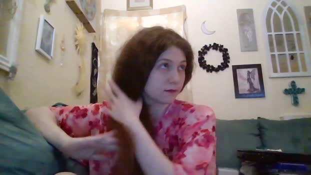 QueenCrimson Ass Webcam SHOW @ Cam4 14-10-2025