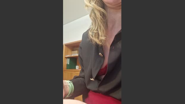 Secretairenue pussy Webcam SHOW @ Cam4 14-10-2025