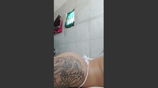 Gabi_loira spank Webcam SHOW @ Cam4 15-10-2025