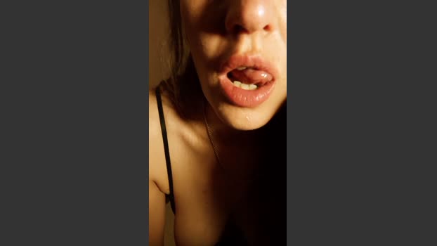 Missletitbe fuck Webcam SHOW @ Cam4 15-10-2025