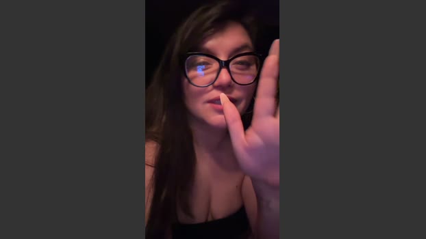 Meliixxx sexykitty Webcam SHOW @ Cam4 16-10-2025