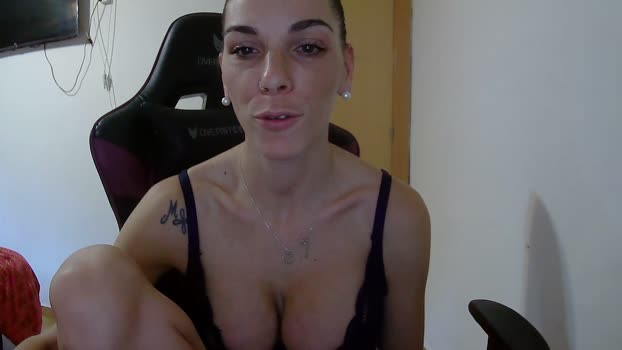 Vampirosa fingering Webcam SHOW @ Cam4 20-10-2025