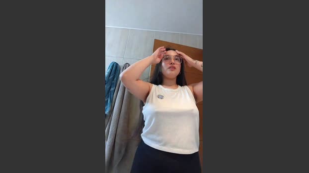 Latinaakita4 jerkoff Webcam SHOW @ Cam4 23-10-2025
