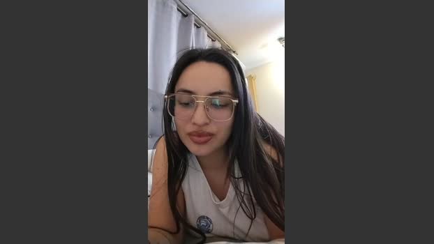 Latinaakita4 fuck Webcam SHOW @ Cam4 26-10-2025