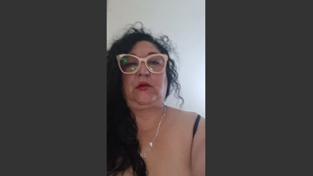 Caritovivi lickpussy Webcam SHOW @ Cam4 26-10-2025