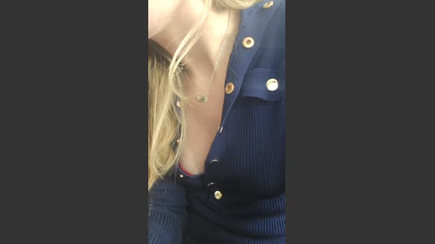 Secretairenue love Webcam SHOW @ Cam4 27-10-2025