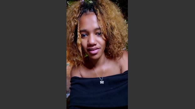MoanaFrenchy play Webcam SHOW @ Cam4 30-10-2025