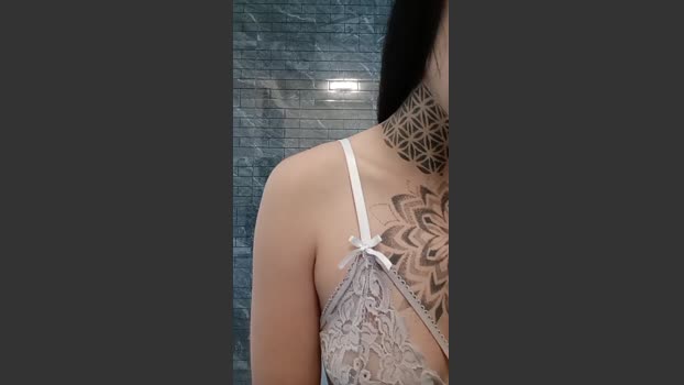 porcellina181 Topless Webcam SHOW @ Cam4 30-10-2025