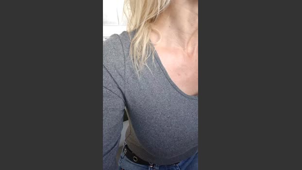 evakisimovareal toys Webcam SHOW @ Cam4 03-11-2025