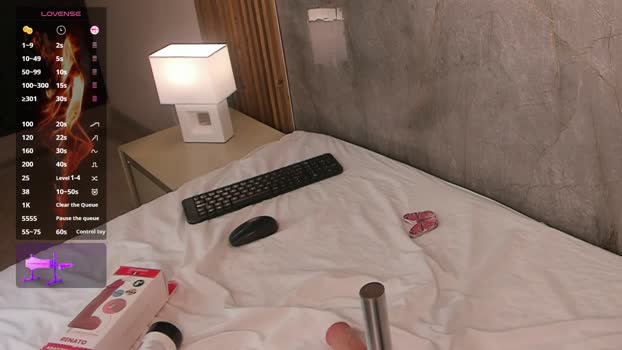 EmmiHops show Webcam SHOW @ Cam4 06-11-2025