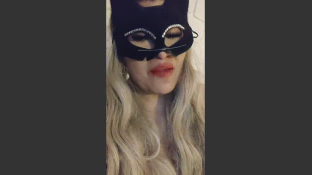 anamariaaran Topless Webcam SHOW @ Cam4 10-11-2025